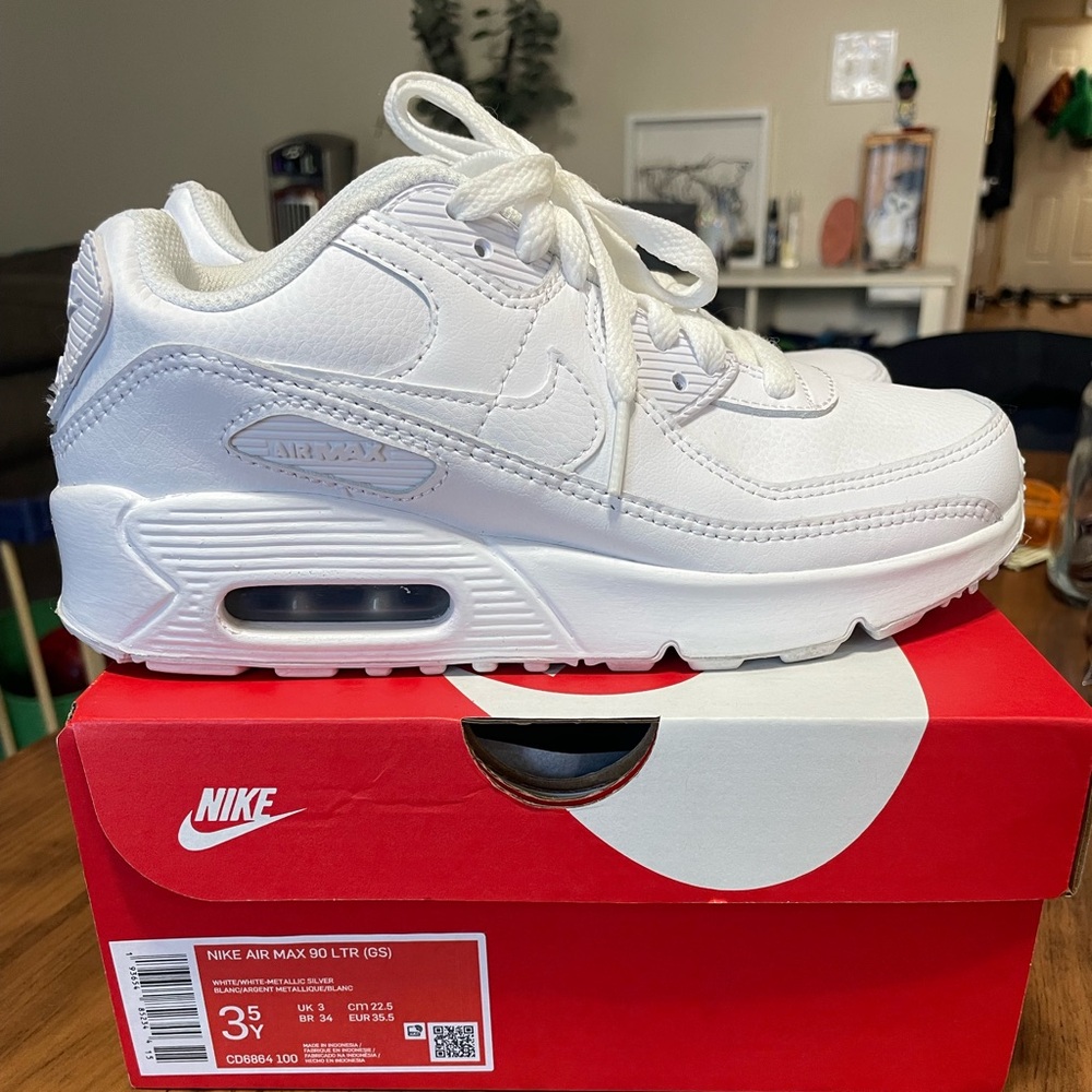 Size 3.5Y NIKE AIR MAX 90 LTR